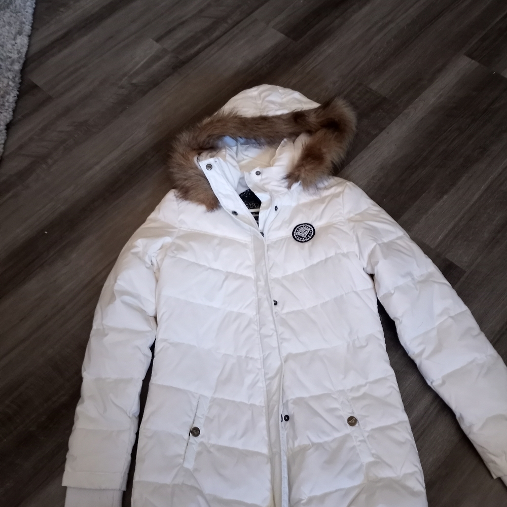Roxy white puffer jacket